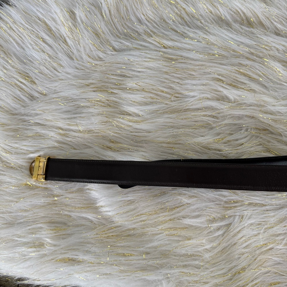 Gucci Black Leather Belt with Gold Double G Buckle - Picture 6 of 8